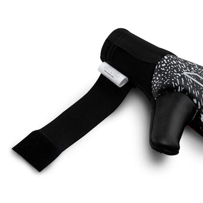 Guantes de Portero Rinat Aries X Prime | Corte EVD Cut | Palma HG+ Hard Ground Plus Next