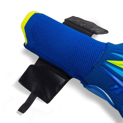 Guantes de Portero Rinat Aries X Pro | Corte Arrow | Palma AXG Formula | Entrenamiento y Competencia